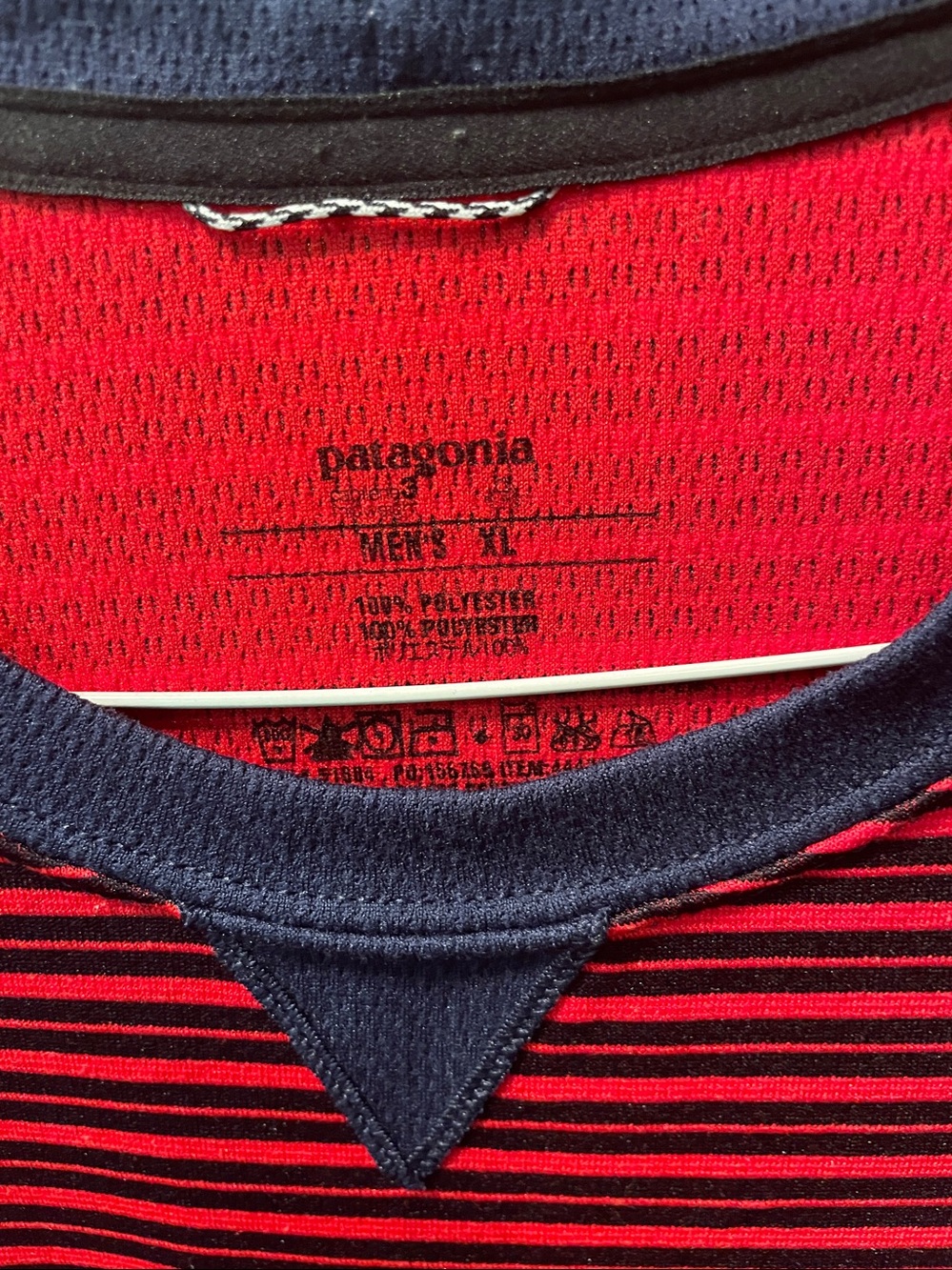 Patagonia Men's Long Sleeve Crew in blue and red stripes - Picture 2 of 3
